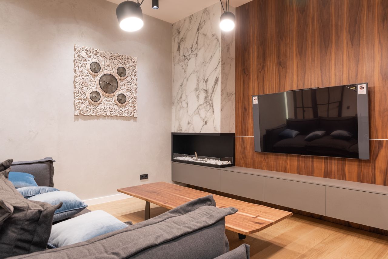 Chambre aménagée avec décor mural et ambiance enveloppante, vue 1.