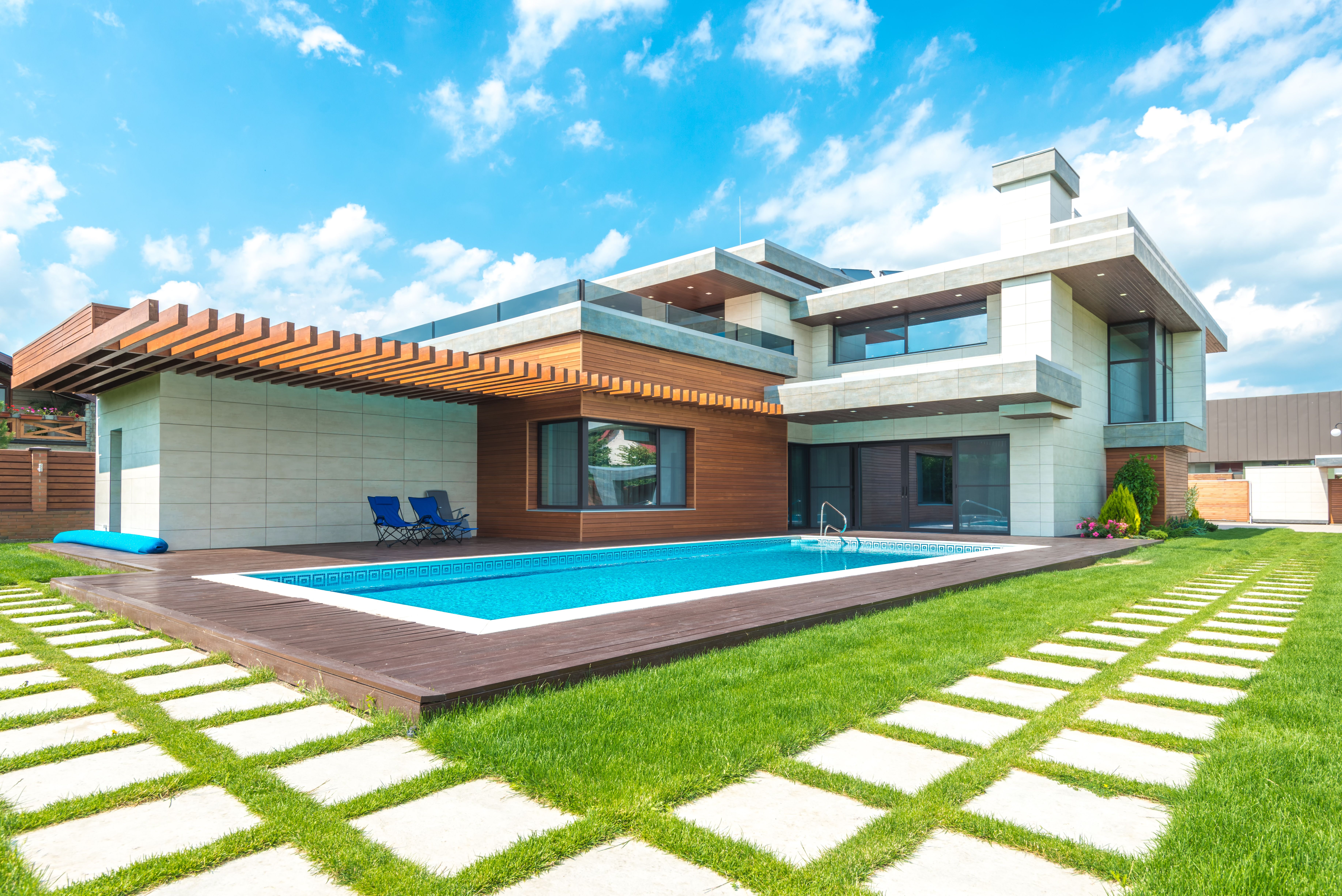Villa contemporaine avec aménagement intérieur et extérieur, vue 3.